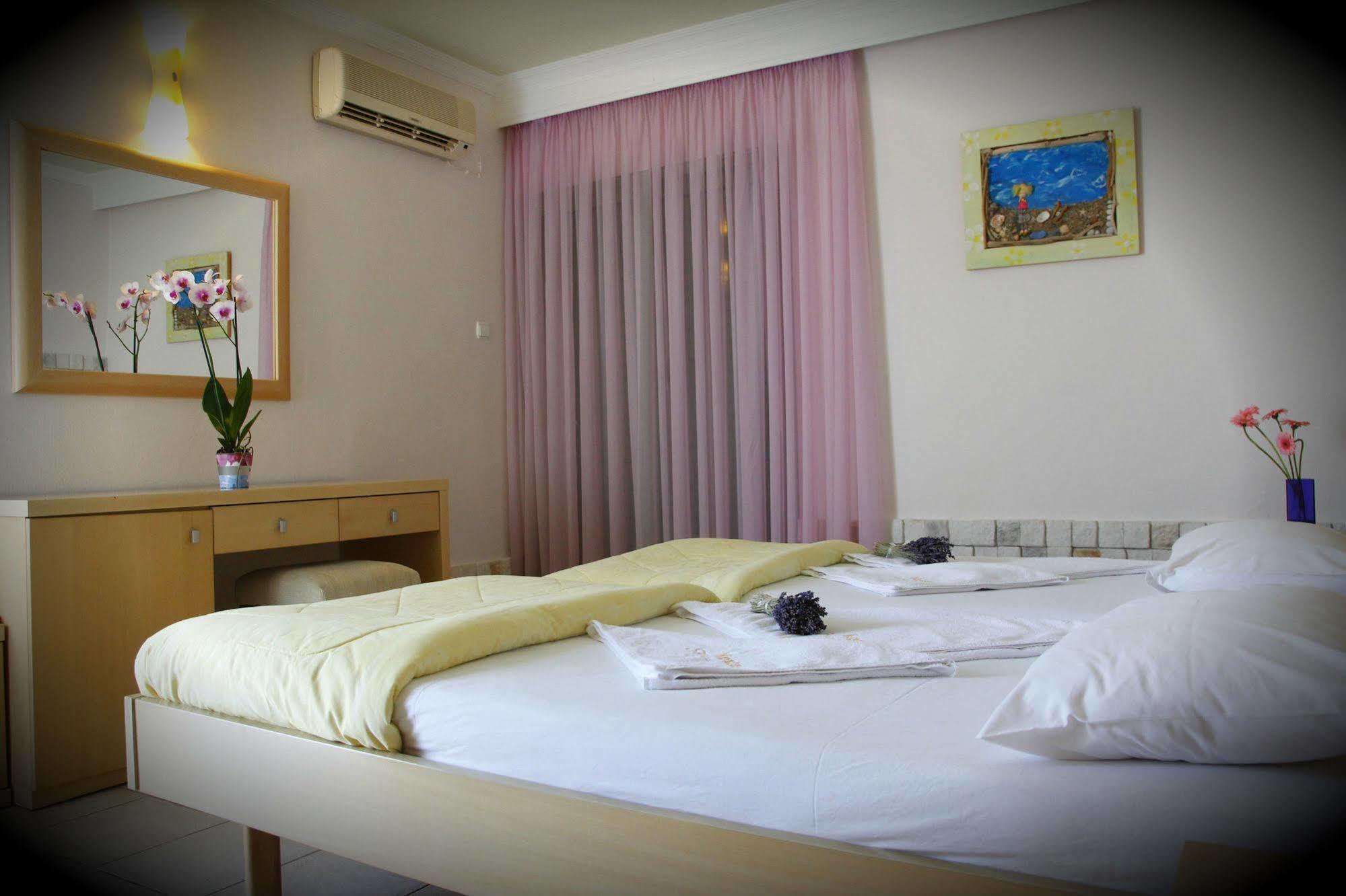 Hotel Kostis Skiathos by Eksteriør billede